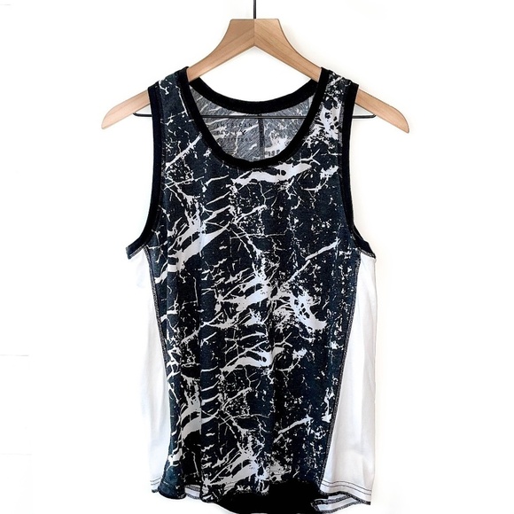 American Eagle Muscle Tank Top Black and White Athletic Stretch Neutral - Picture 1 of 6